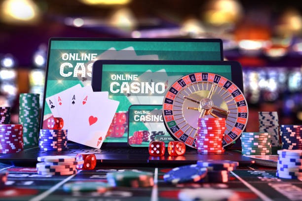 full500 mobile app interface showing live dealer table on Android and iOS devices